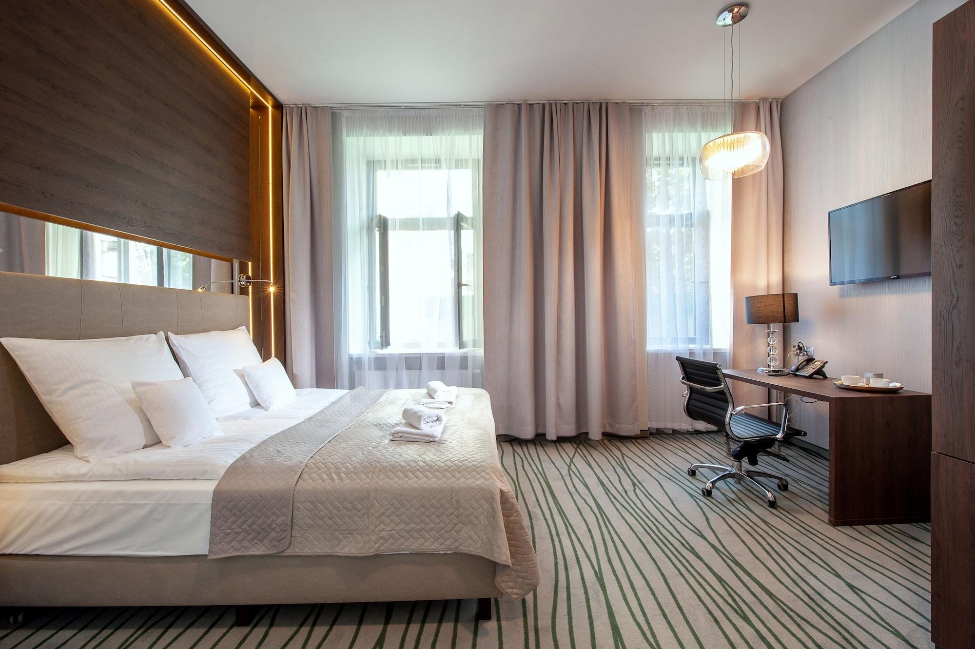 Plaza Boutique 4*